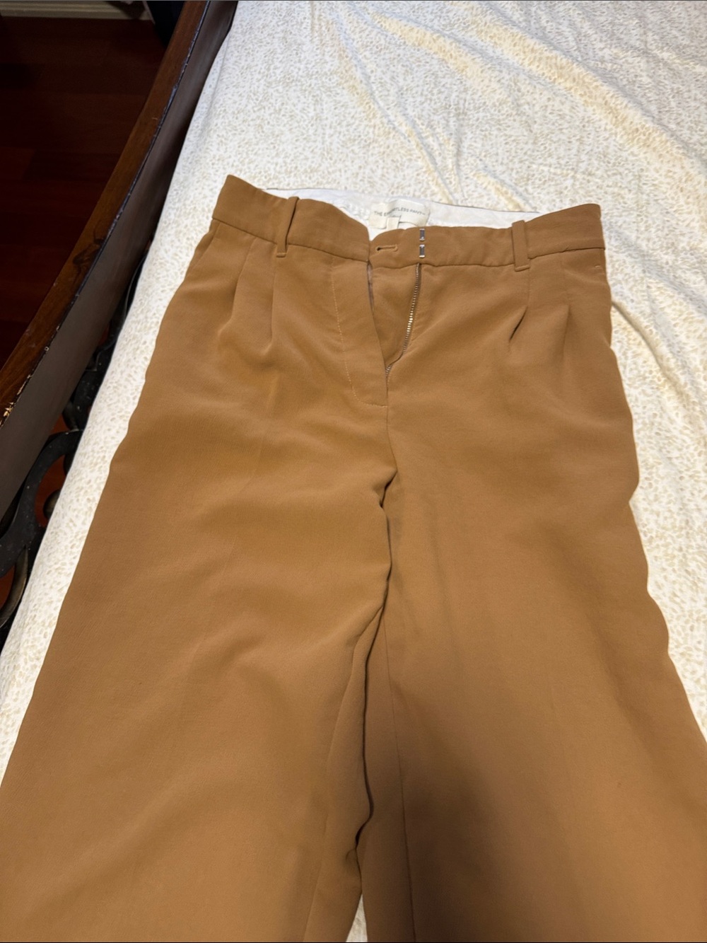 Aritzia effortless pants
